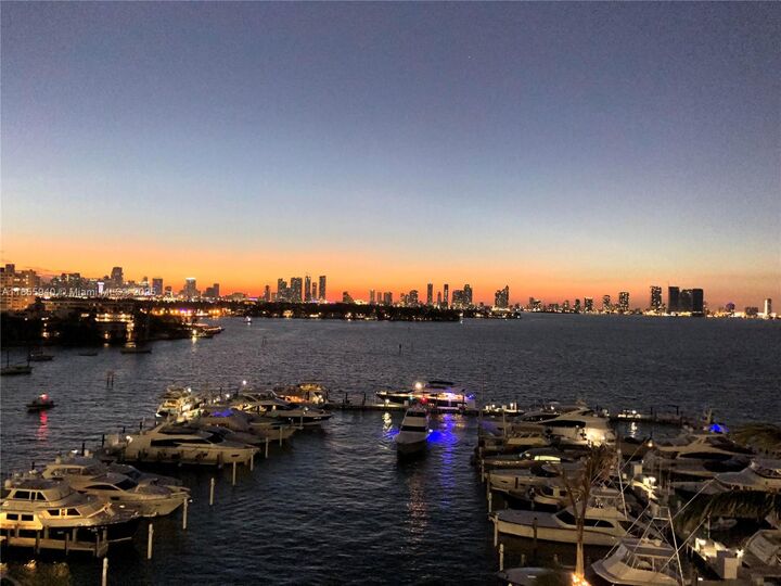 1800 Sunset Harbour Dr 1012  Miami Beach FL 33139 photo