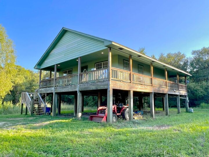 Property Photo: 11902 Sunshine Dr. TX 77705