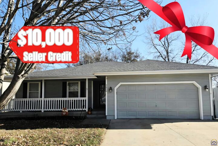 2604 SW Ancaster Rd  Topeka KS 66614 photo