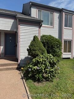 Property Photo:  76 Candlewood Drive 76  CT 06074 