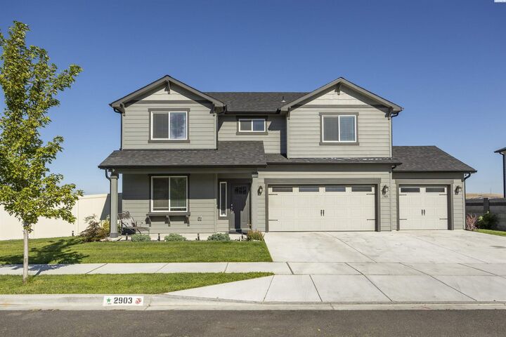 Property Photo:  2903 S Jefferson Street  WA 99338 