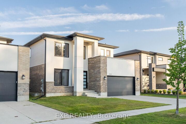 Property Photo: 2349 Red Thorne Avenue ON N6P 0E8