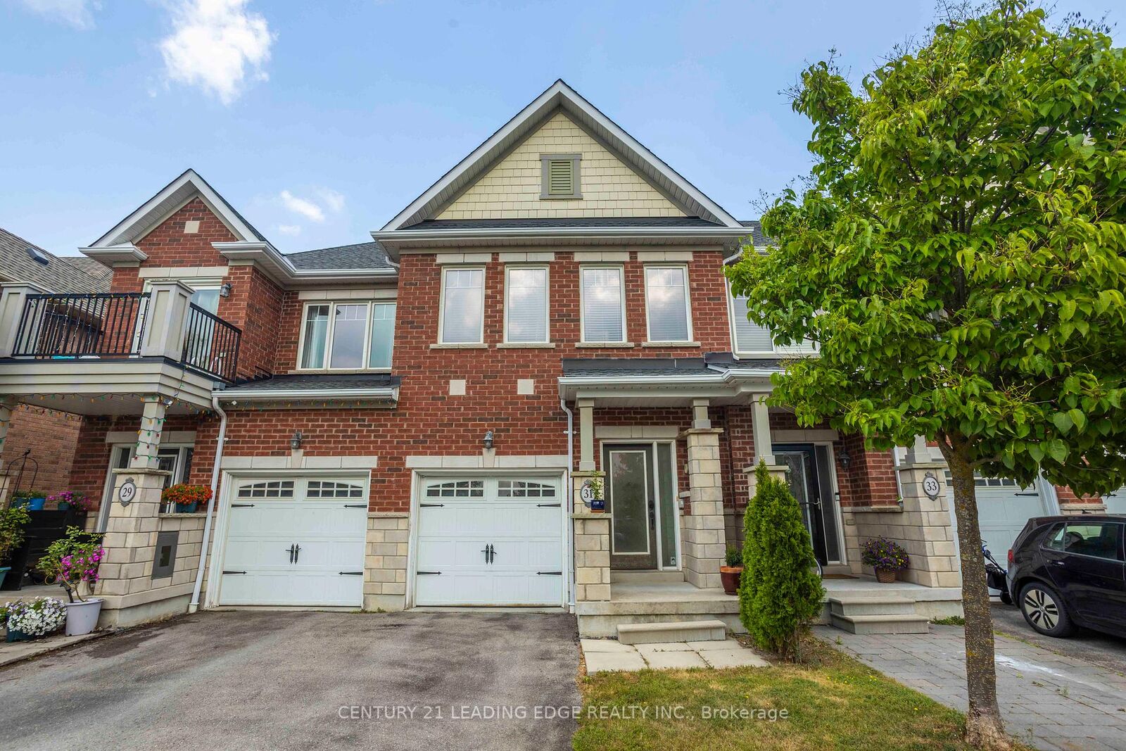 Property Photo: 31 NW Passage N/A ON L4A 0T2