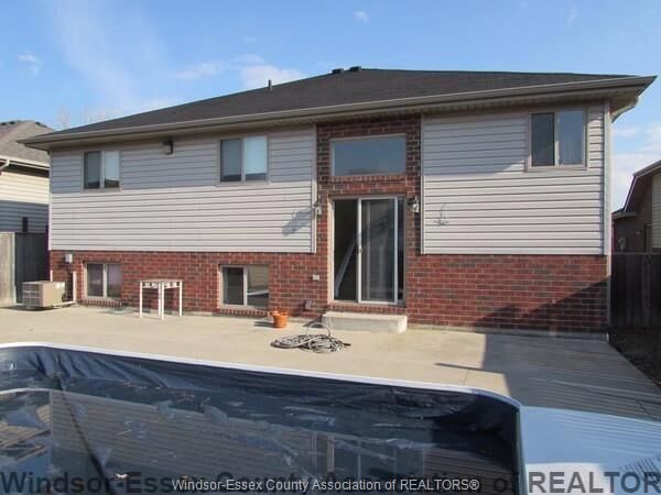 Photo de la propriété: 2211 Askin Avenue Lower ON N9B 3Y5