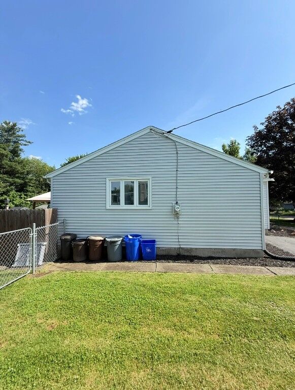 Property Photo:  326 Brookcrest Drive  NY 13760 
