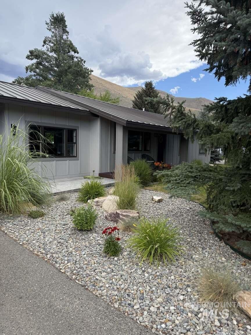 Property Photo:  2840 Shenandoah Dr  ID 83333 