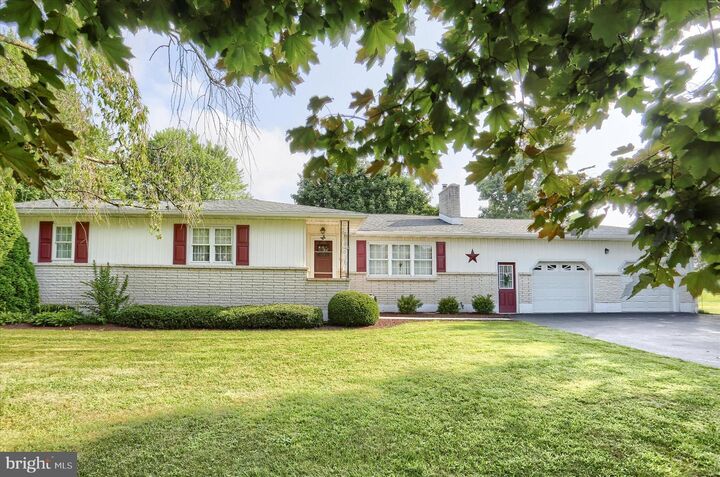 Property Photo: 1410 Upper Bermudian Road PA 17324