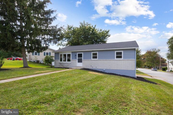 Property Photo:  105 Baugher Drive  PA 17331