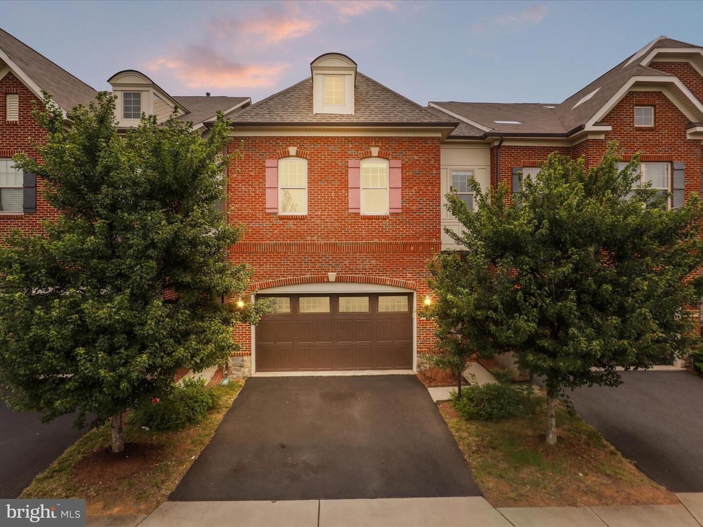 Property Photo:  42578 Dreamweaver Drive  VA 20148 