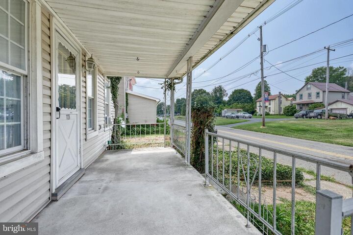 Property Photo:  1126 N Market Street  PA 17020 