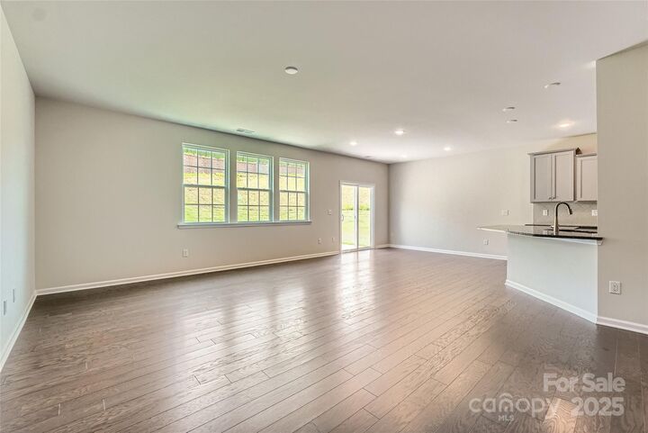 Property Photo: 1039 Lookout Shoals Drive SC 29715