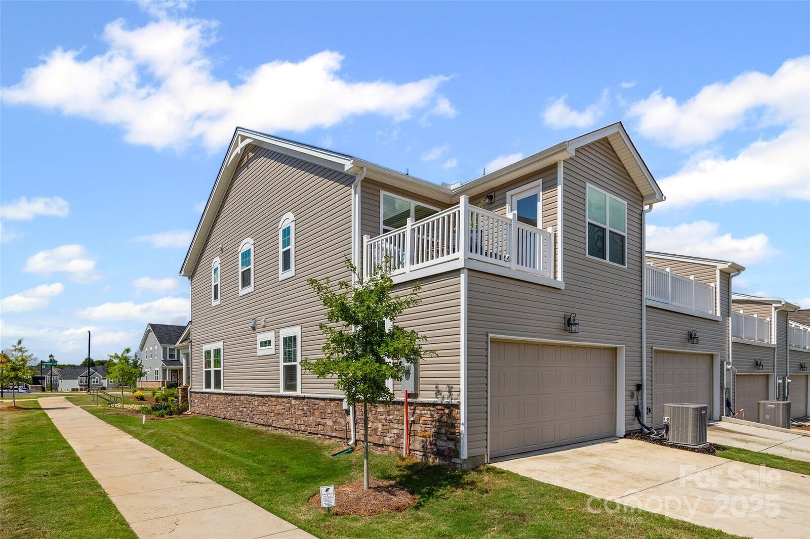 Property Photo:  15345 Braid Meadow Drive  NC 28278 