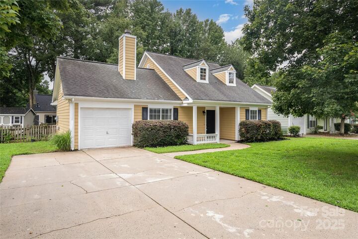 Property Photo: 306 Cedarcroft Drive NC 28115