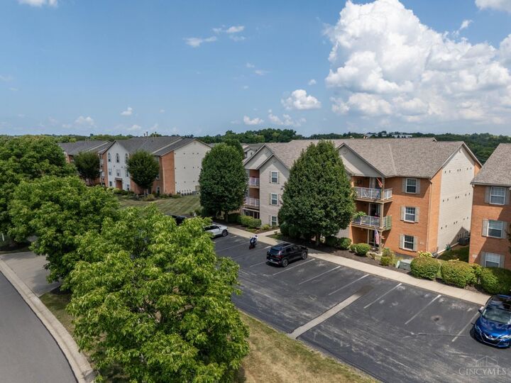 Property Photo: 7918 Jessies Way OH 45011