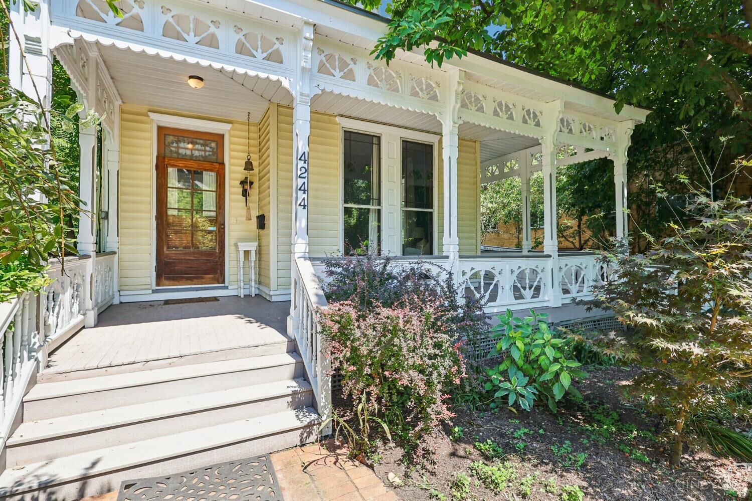 Property Photo:  4244 Hamilton Avenue  OH 45223 