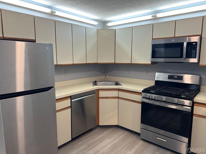 Property Photo: 464 Northam Drive NJ 08902