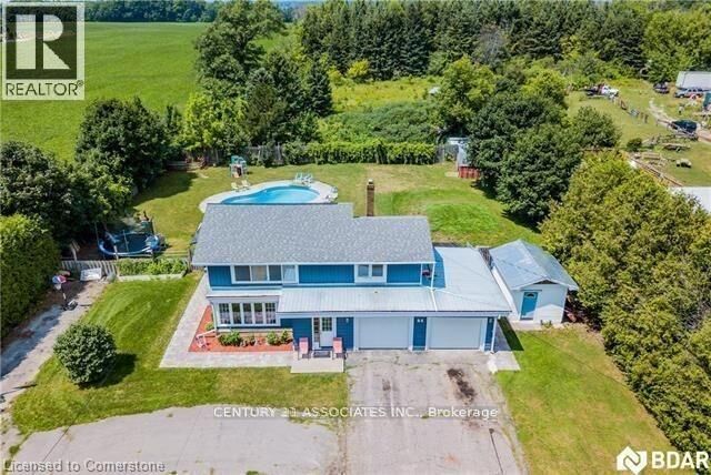 Photo de la propriété: 84 Balm Beach Road East ON L0L 2J0