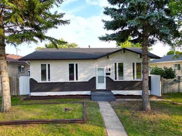 1082 Chancellor Drive  Winnipeg MB R3T 4V4 photo