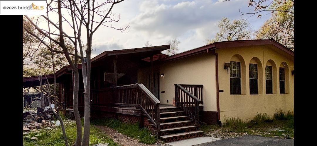 Property Photo: 14599 Peaceful Valley Rd CA 95370