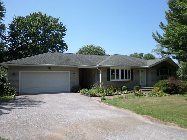 4224 Knipper Avenue  Erie PA 16510 photo