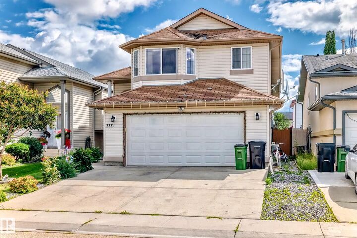 Photo de la propriété: 3331 26 Street NW AB T6T 1Z4