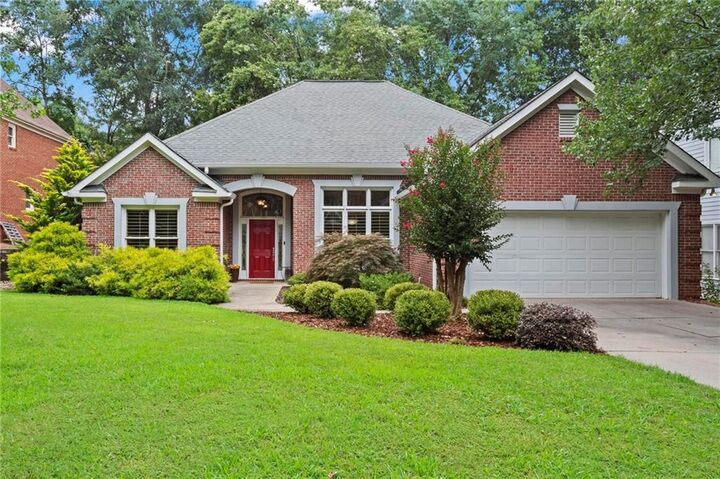 1343 Brookhaven Garden Lane NE  Atlanta GA 30319 photo