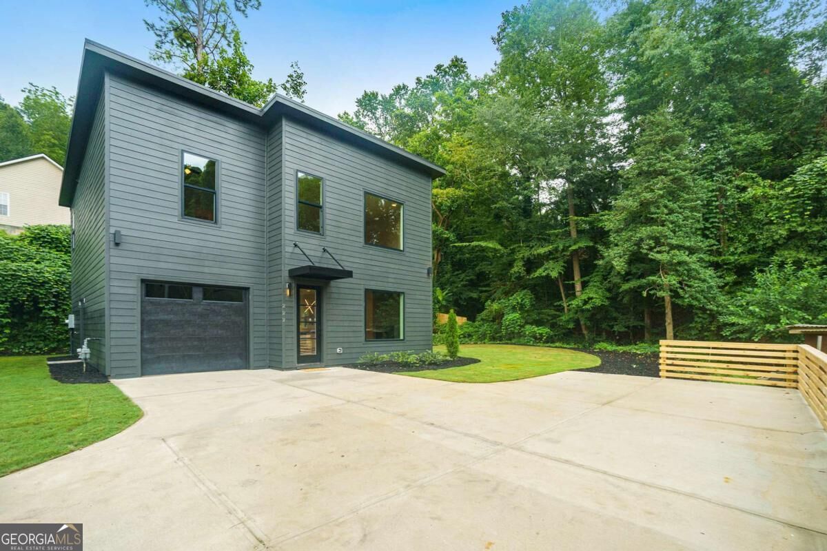 Property Photo: 222 Tanyard Street GA 30114