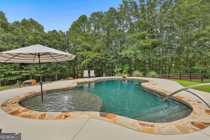 Property Photo: 7664 Berea Road GA 30187