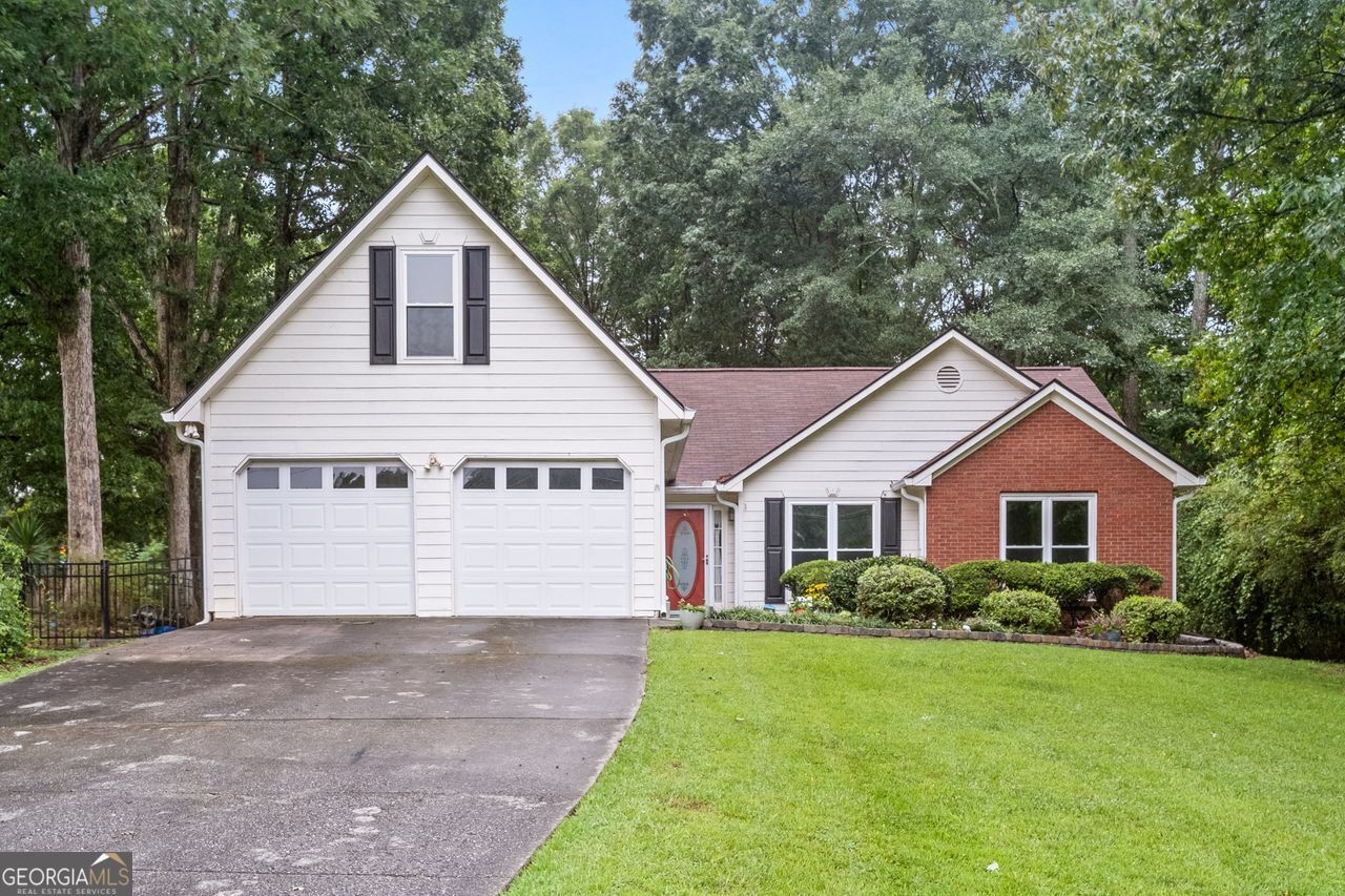 Property Photo: 1900 McConnell Road GA 30017