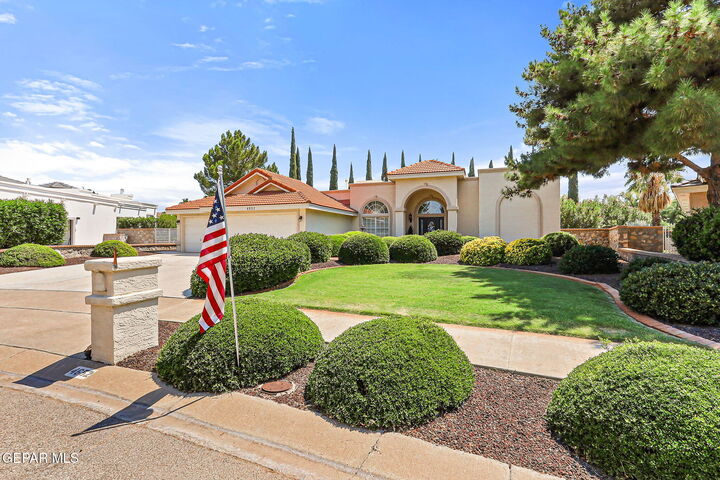 4652 Globe Willow Drive  El Paso TX 79922 photo