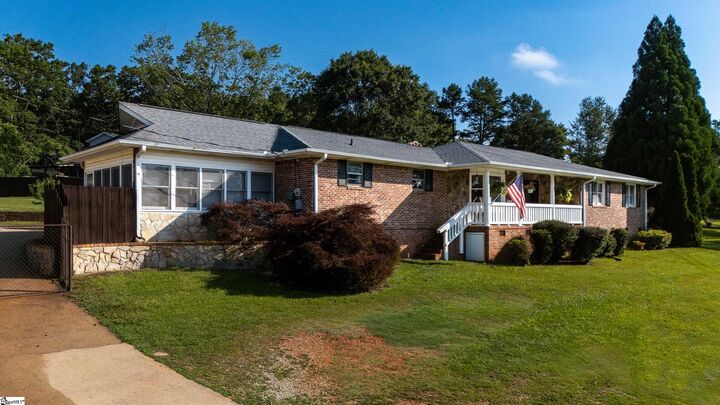 Property Photo:  307 Pine Forest Road  SC 29690 