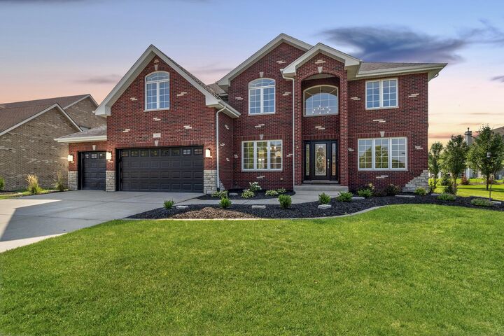 10407 Golden Arch Avenue  St. John IN 46373 photo