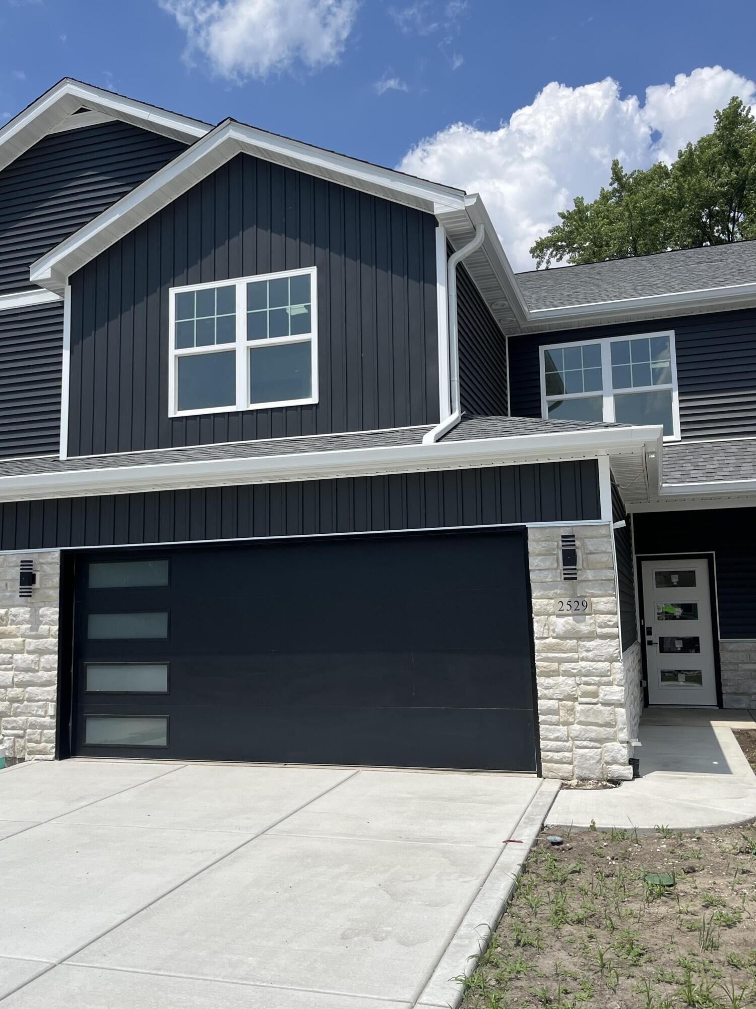 Property Photo:  2529 Longwood Drive  IN 46322 