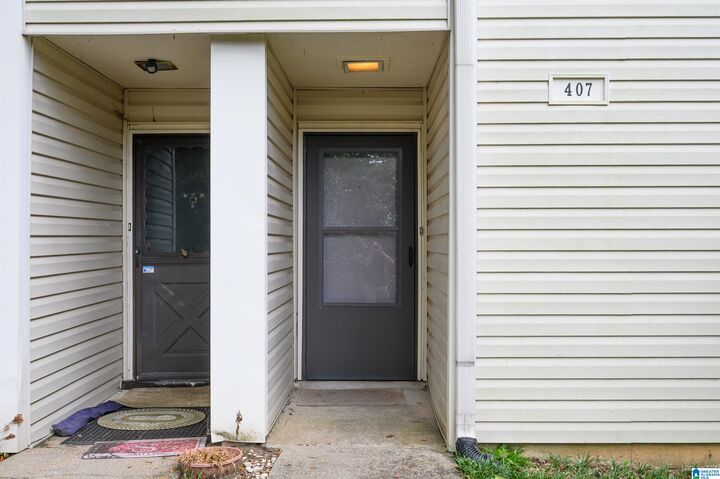 Property Photo:  407 Running Brook Road 407  AL 35226 