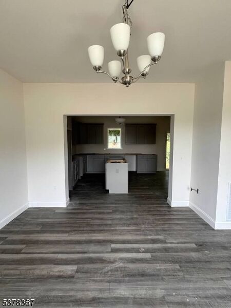 Property Photo:  9 Heather Hill Rd  NJ 07882 
