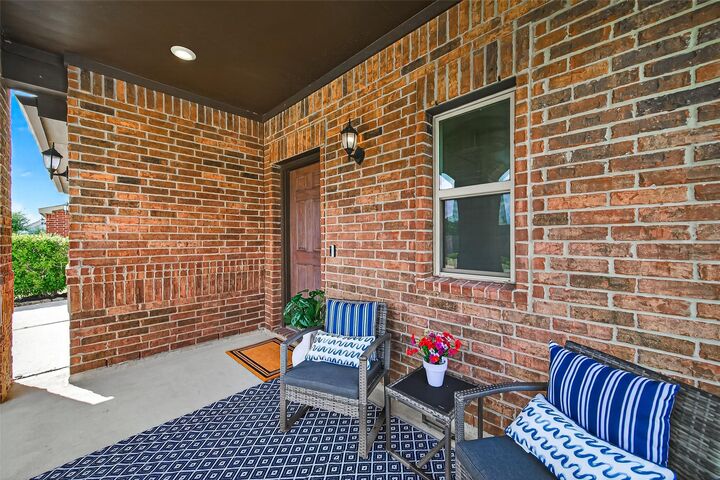 Property Photo: 2610 Cabin Cove Lane TX 77038