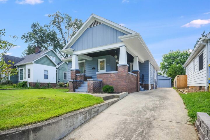 Property Photo:  34 N Kelsey Avenue  IN 47711-6052 