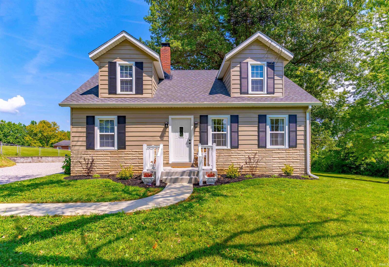 Property Photo:  5501 Kratzville Road  IN 47710 