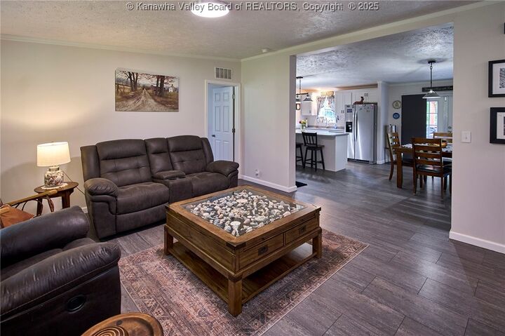 Property Photo: 486 Hale Lane WV 25123