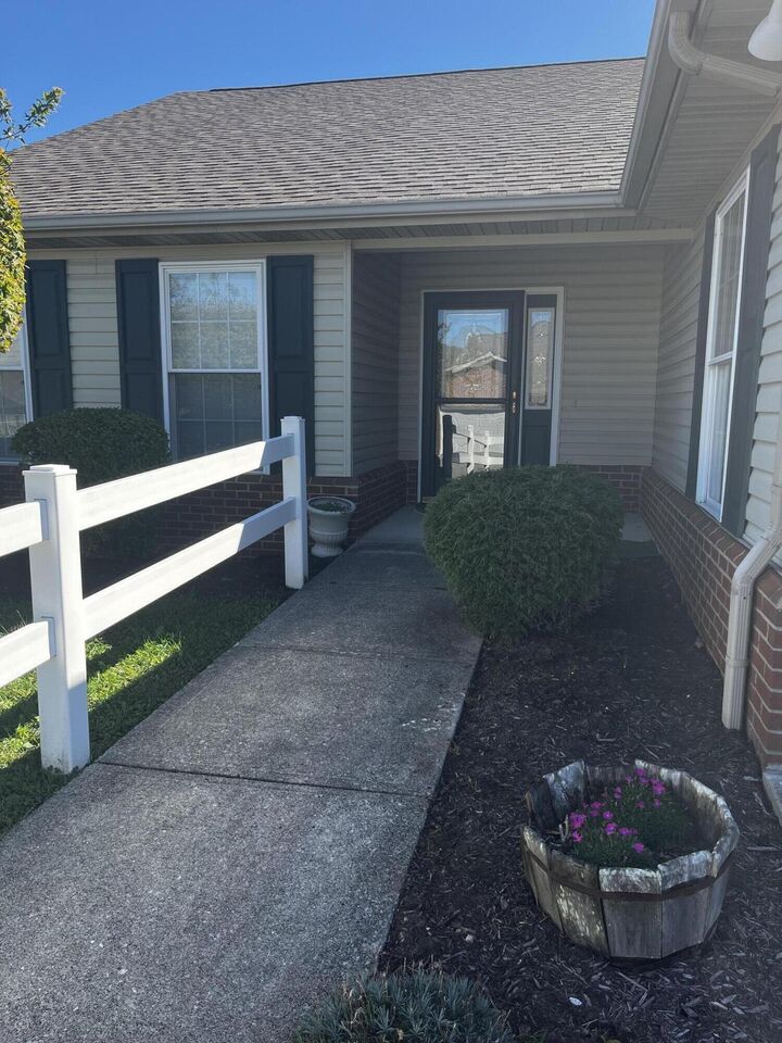 Property Photo:  40 Peaceful Way  KY 42503