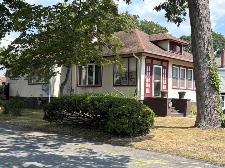 Property Photo:  71 E Washington Avenue  NY 10965 