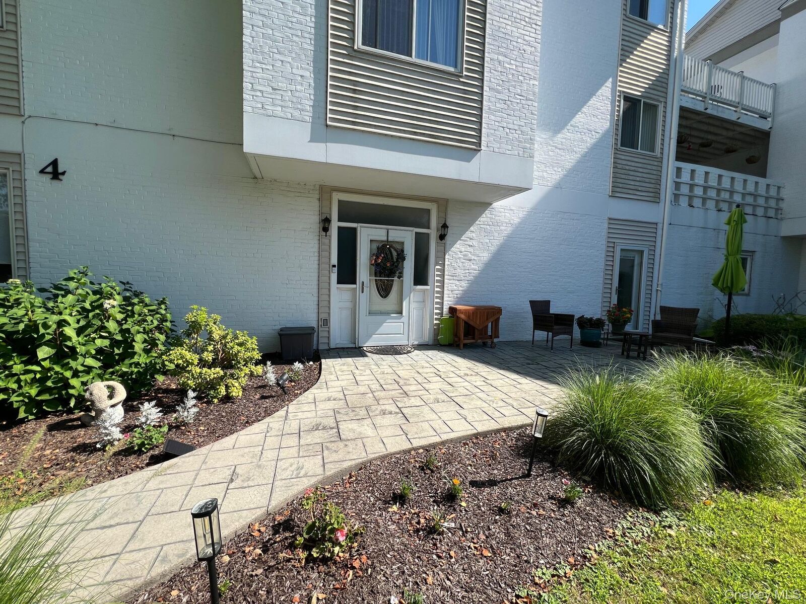 Property Photo:  4 Carroll Boulevard  NY 12545 
