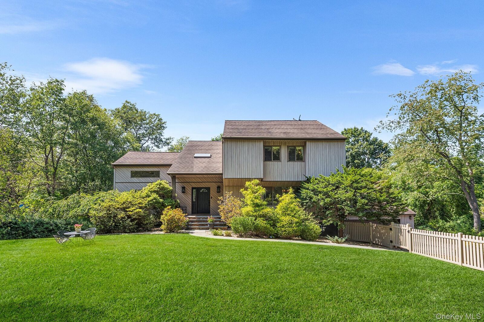 Property Photo:  119 Watch Hill Road  NY 10567 