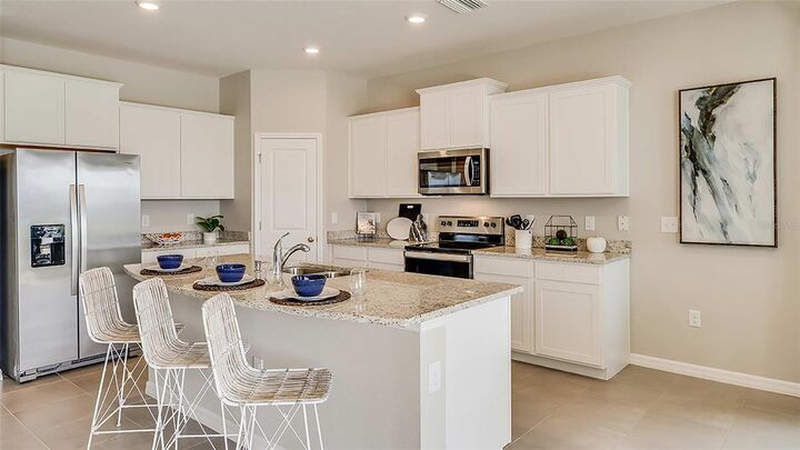 Property Photo: 12035 Kingsley Trail FL 34219