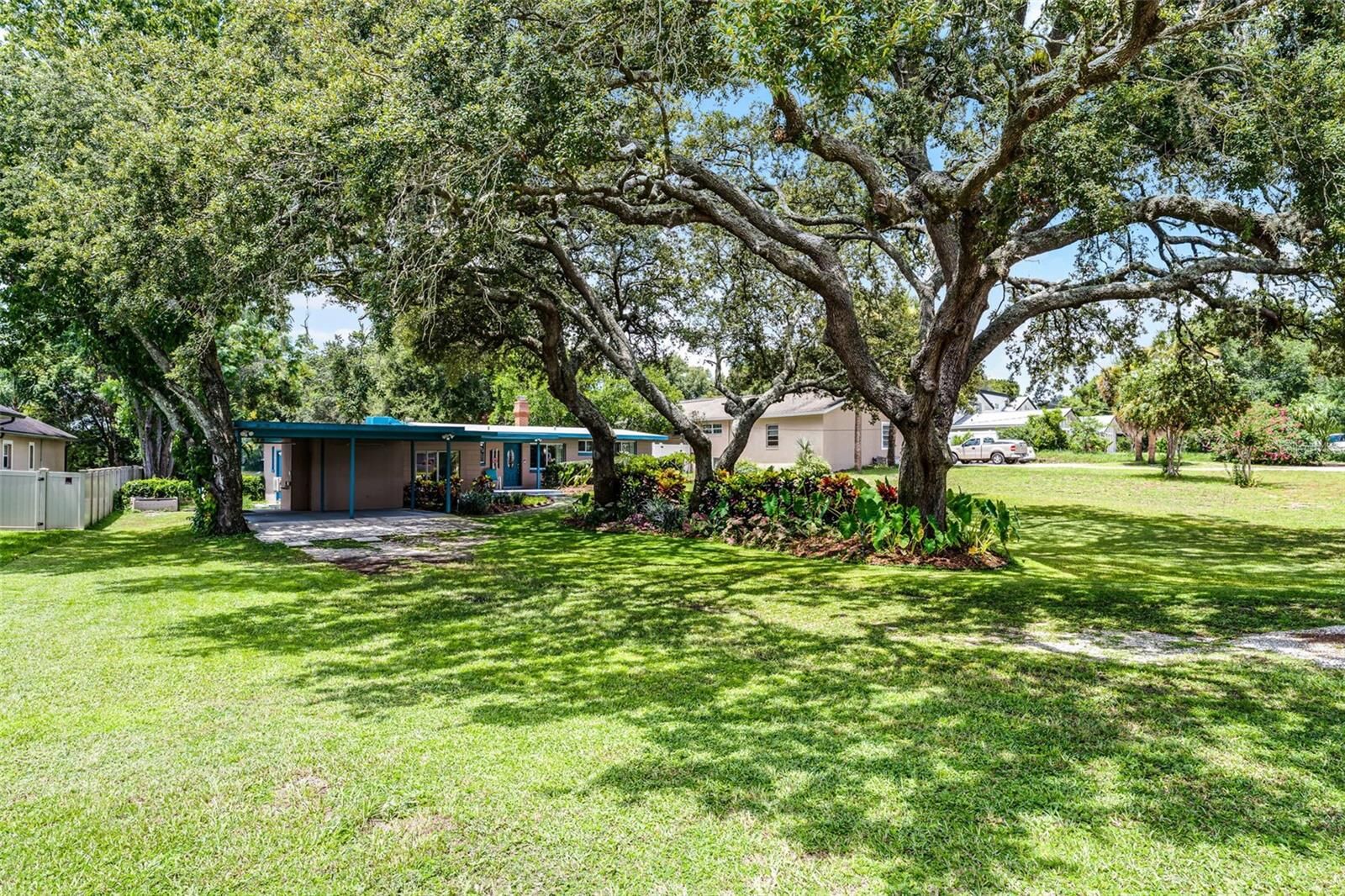 Property Photo:  1052 Crystal Bowl Circle  FL 32707 