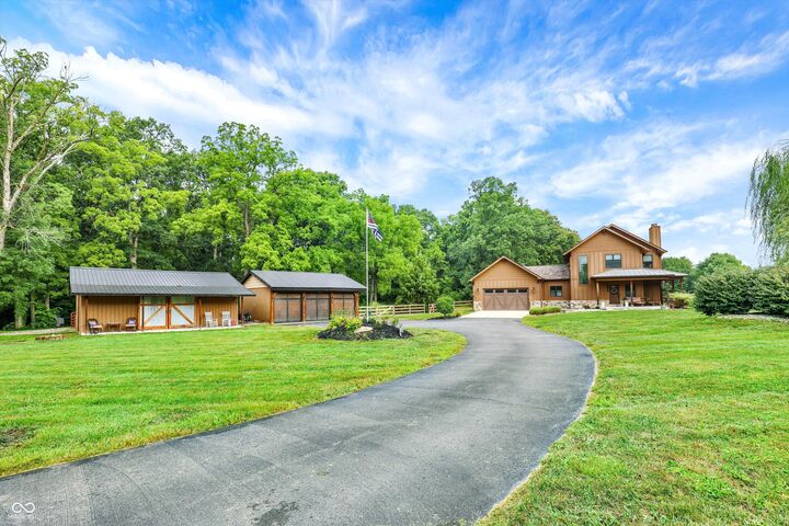 Property Photo:  5218 W Smokey Row Road  IN 46143 