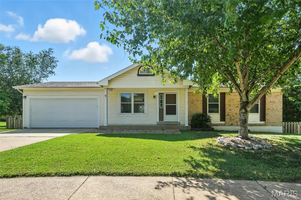 Property Photo:  1409 Sand Dollar Court  MO 63026 