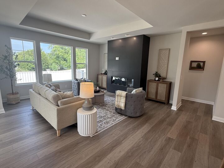 Property Photo:  403 Sandy Cir  WI 53072 