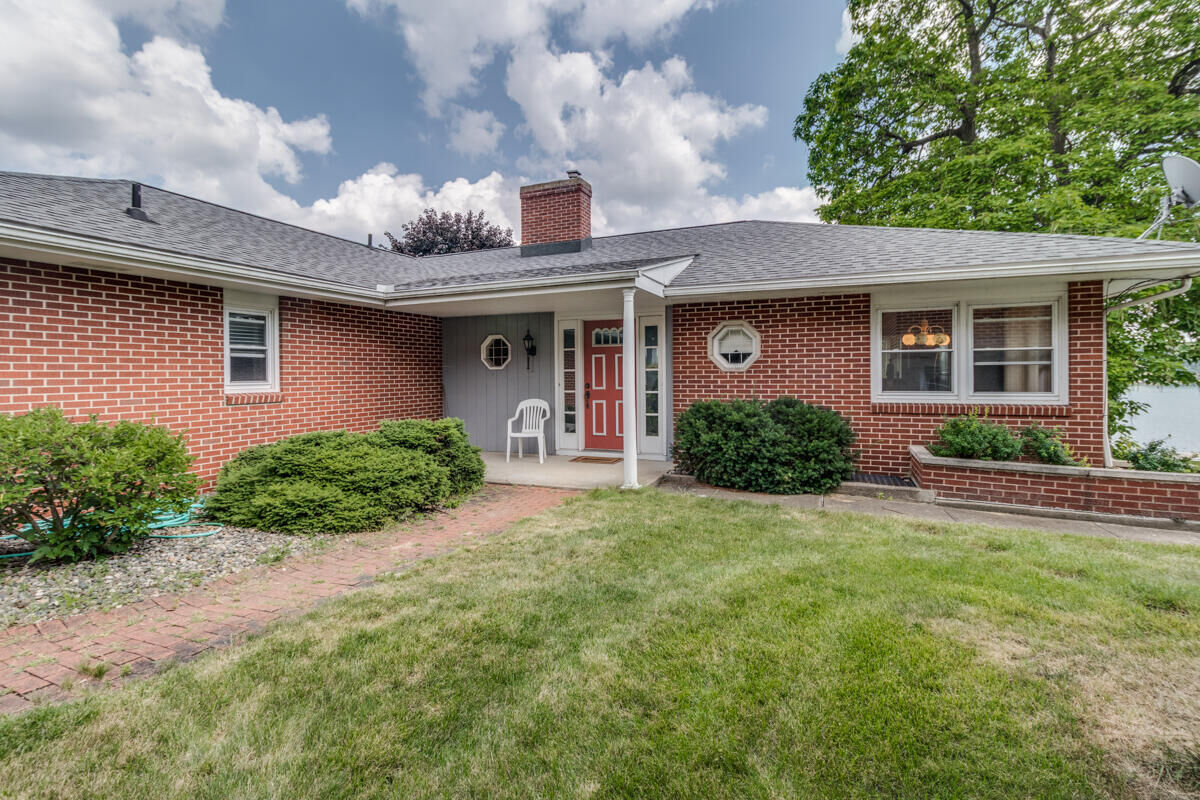 Property Photo: 2851 Kistler Road MI 49014