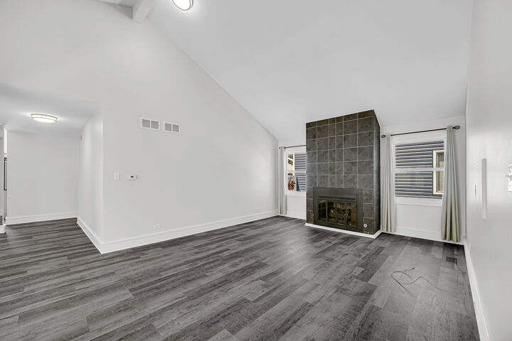 Property Photo: 6386 Kindling Court IL 60532